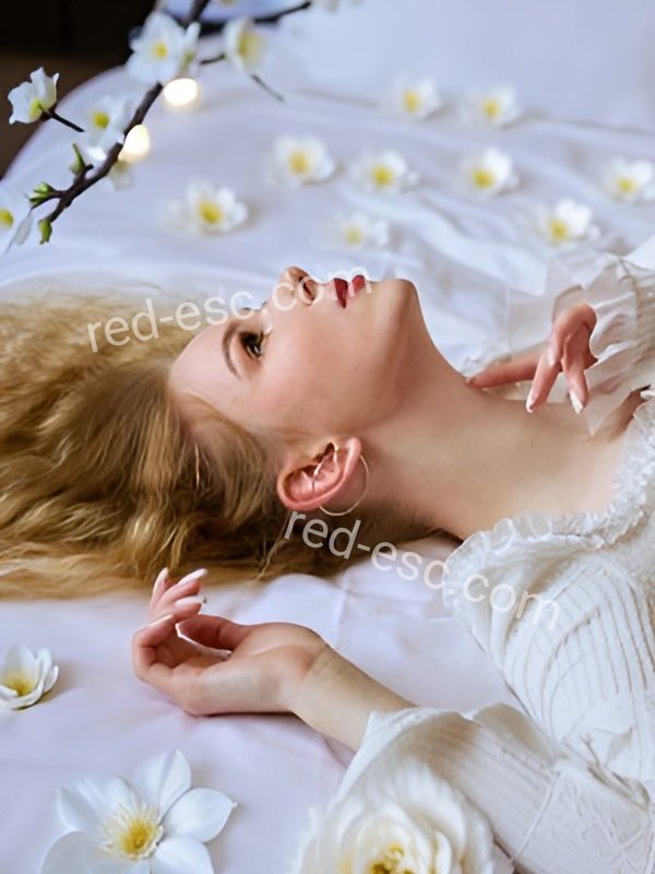 Яна — Серафимович